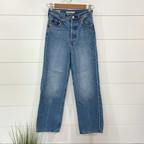 Levi's Ribcage Straight Ankle Jeans 24 - Picture 5 of 14